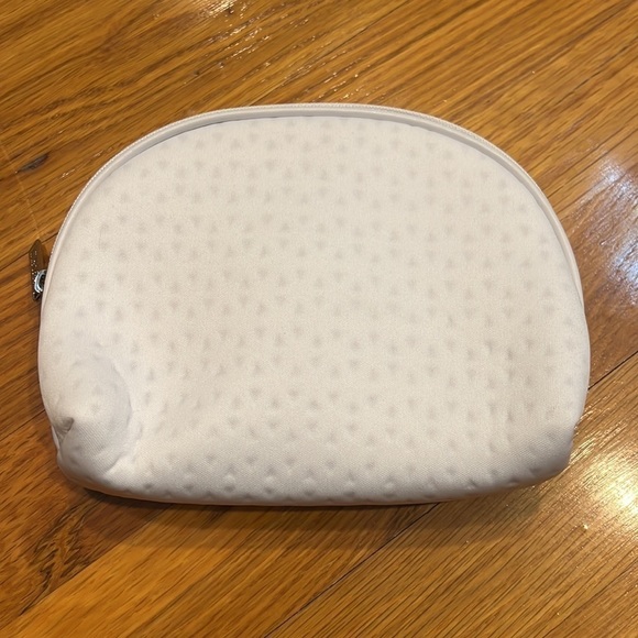 NWOT Goldwell Kerasilk Luxury Hair Cosmetic Makeup Small Bag - Picture 7 of 9